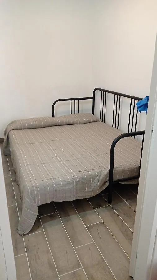 דירות פלרמו Le Maioliche Di Salita Artale 0*,  איטליה